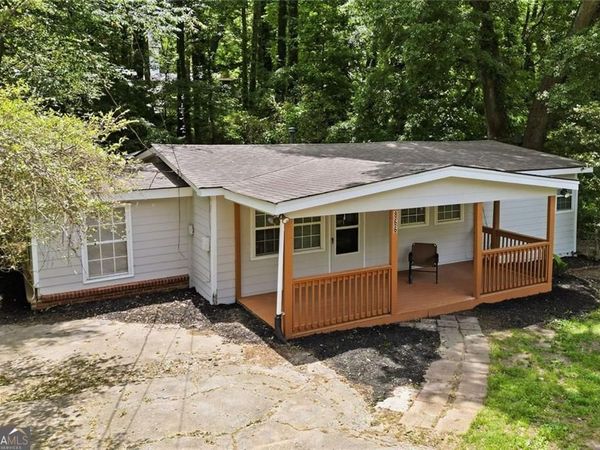 866 Wells Circle SE, Smyrna, GA 30080
