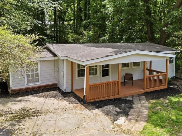 866 Wells Circle SE, Smyrna, GA 30080