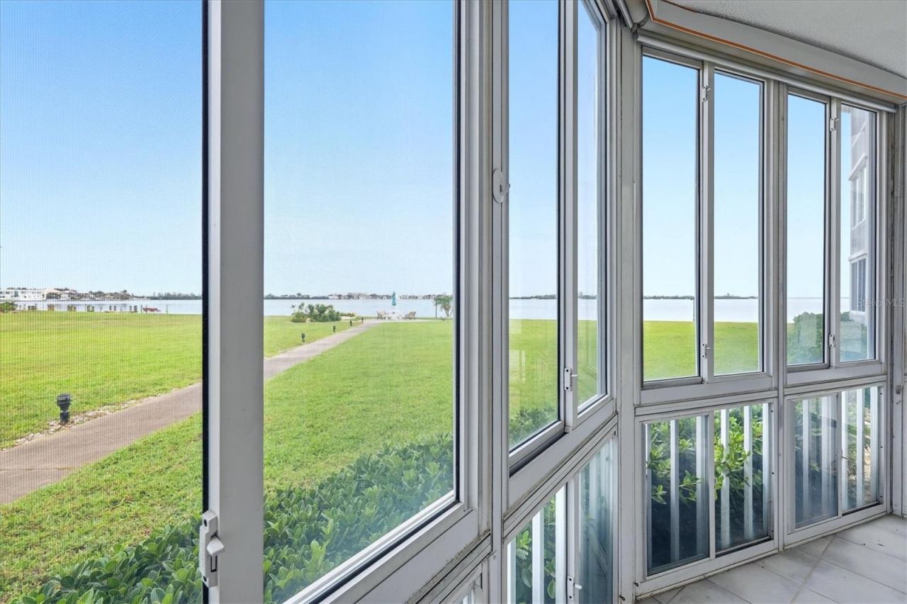 769 John Ringling Boulevard , Unit 4, Sarasota, FL 34236 Photo