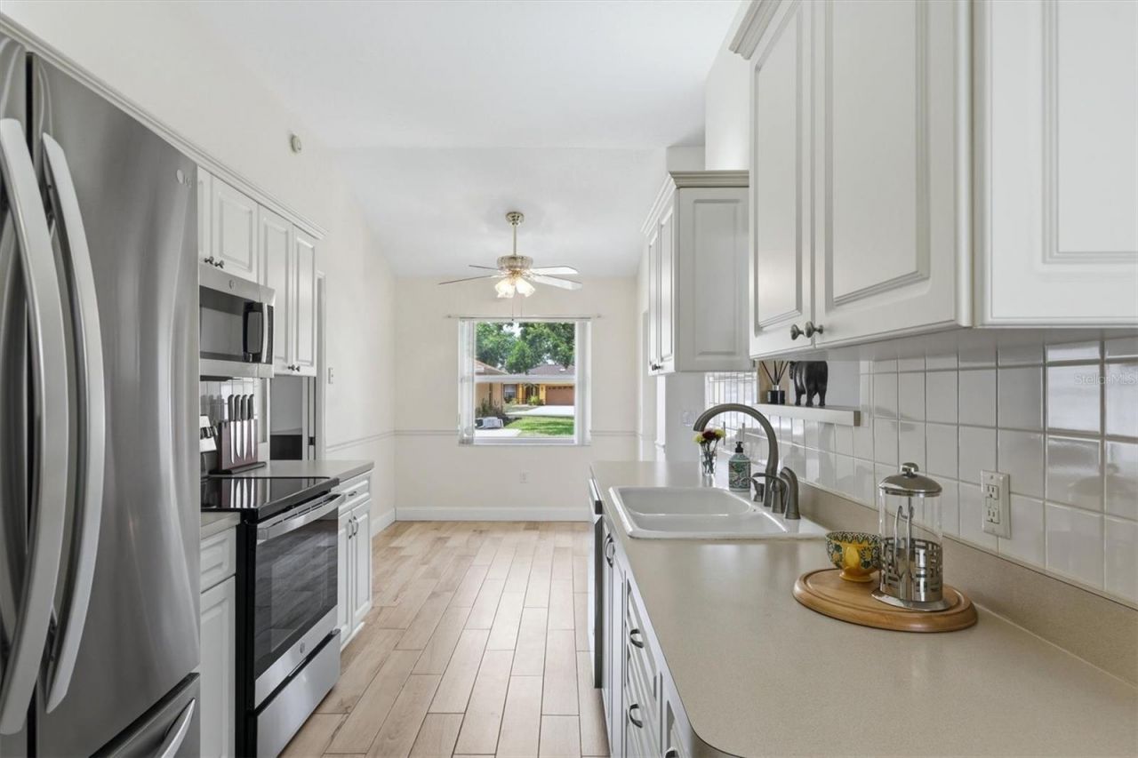 2405 49th Drive E, Bradenton, FL 34203 Photo