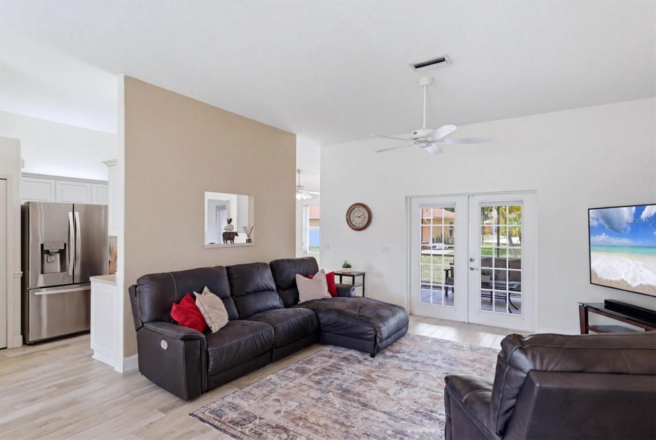 2405 49th Drive E, Bradenton, FL 34203 Photo