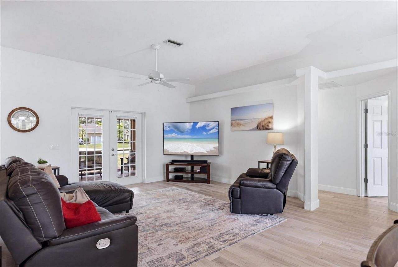 2405 49th Drive E, Bradenton, FL 34203 Photo