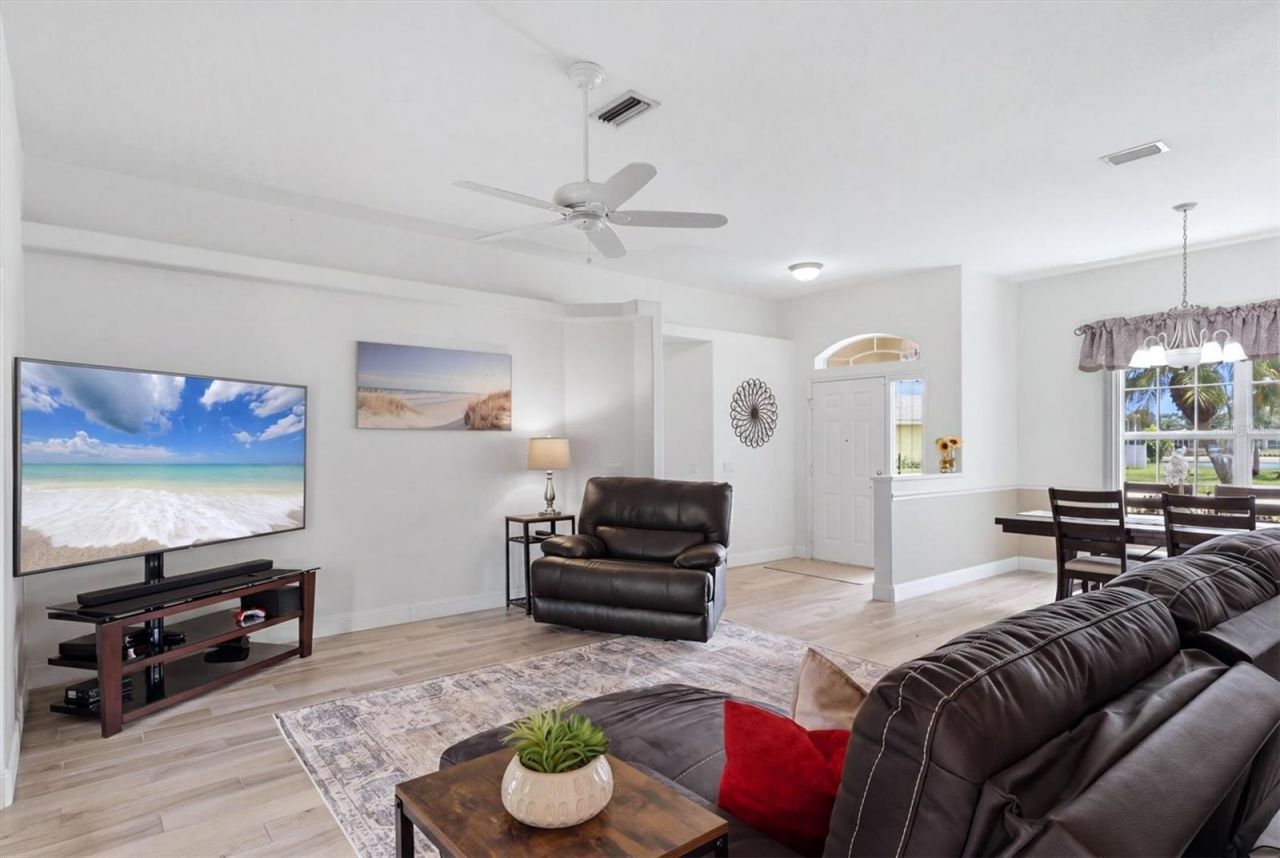 2405 49th Drive E, Bradenton, FL 34203 Photo