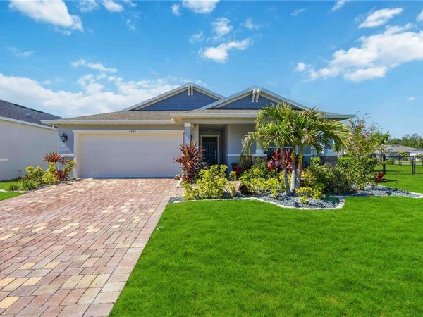 3576 74TH AVENUE CIRCLE E, SARASOTA, FL 34243