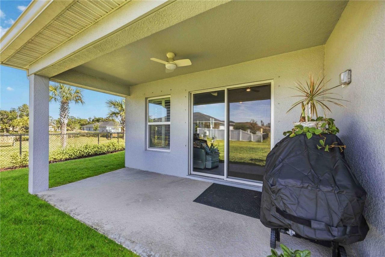 3576 74th Avenue Circle E, Sarasota, FL 34243 Photo