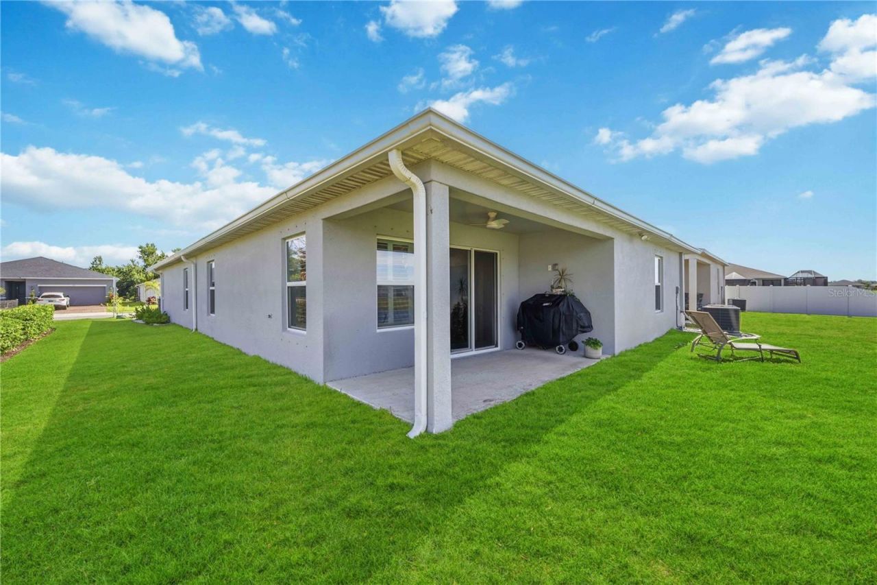 3576 74th Avenue Circle E, Sarasota, FL 34243 Photo