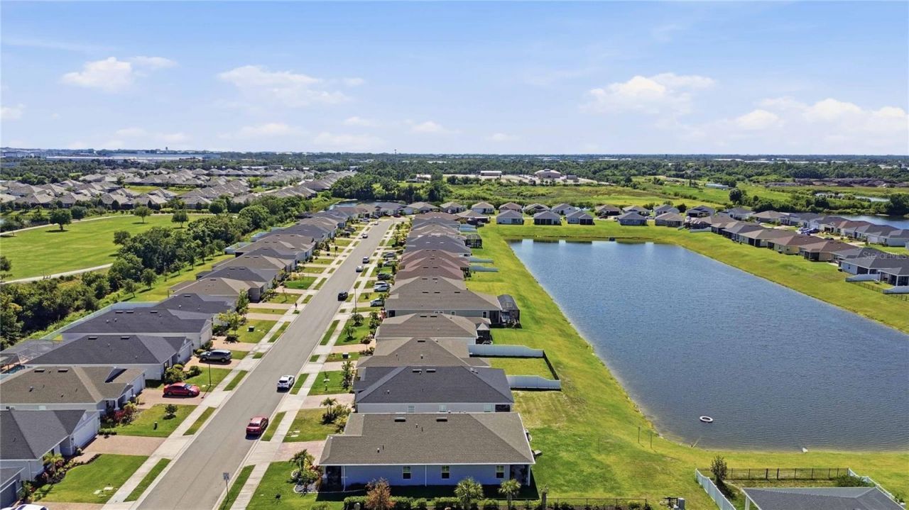 3576 74th Avenue Circle E, Sarasota, FL 34243 Photo