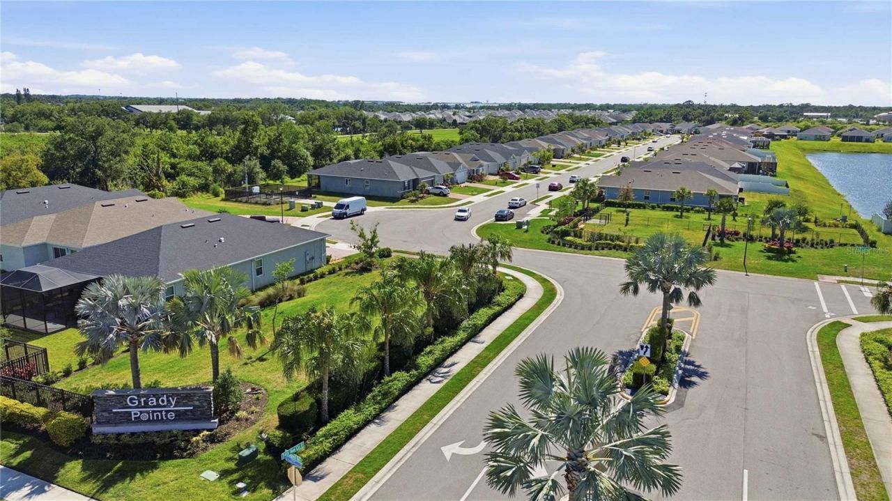 3576 74th Avenue Circle E, Sarasota, FL 34243 Photo