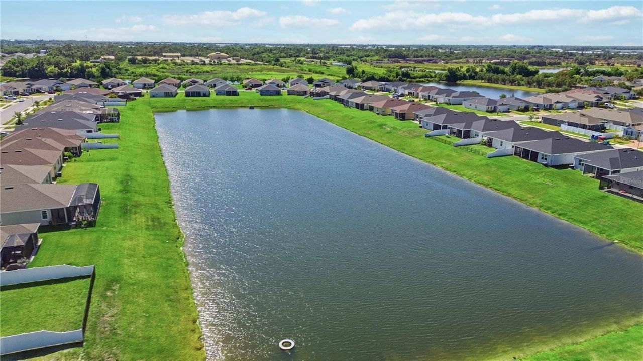 3576 74th Avenue Circle E, Sarasota, FL 34243 Photo