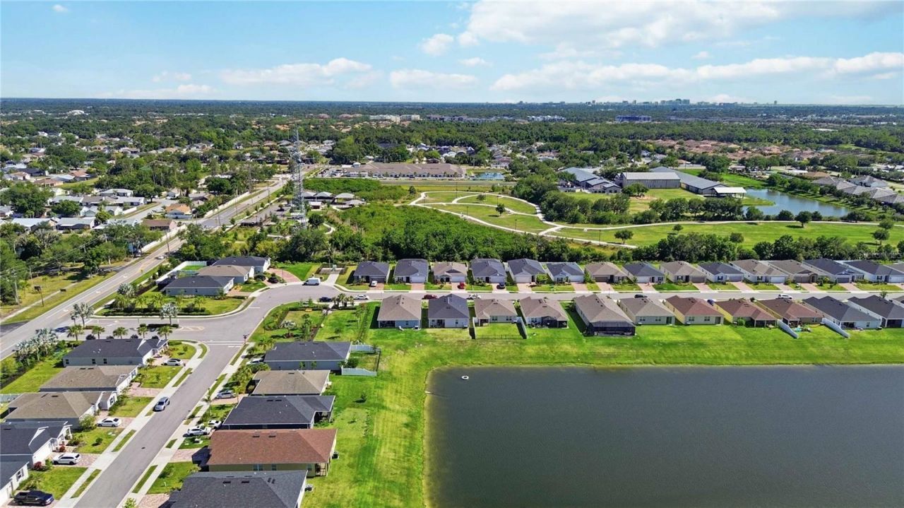 3576 74th Avenue Circle E, Sarasota, FL 34243 Photo