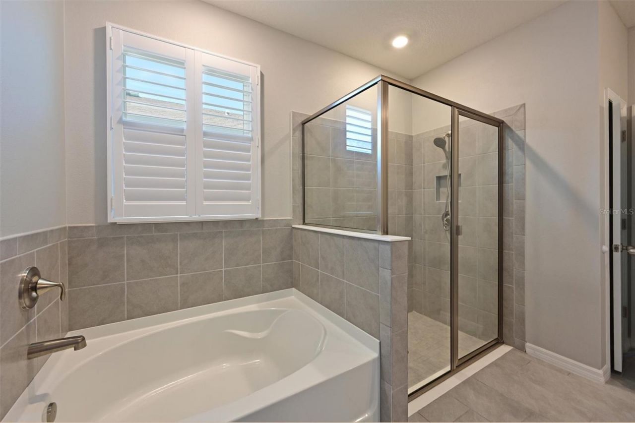 12645 Promenade Estates Boulevard, Sarasota, FL 34238 Photo