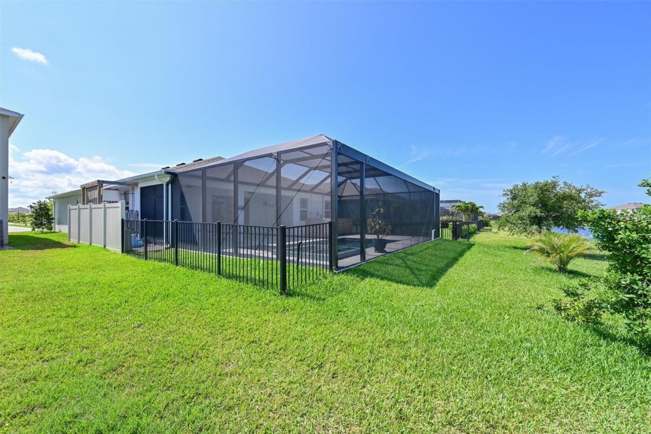 12645 Promenade Estates Boulevard, Sarasota, FL 34238 Photo