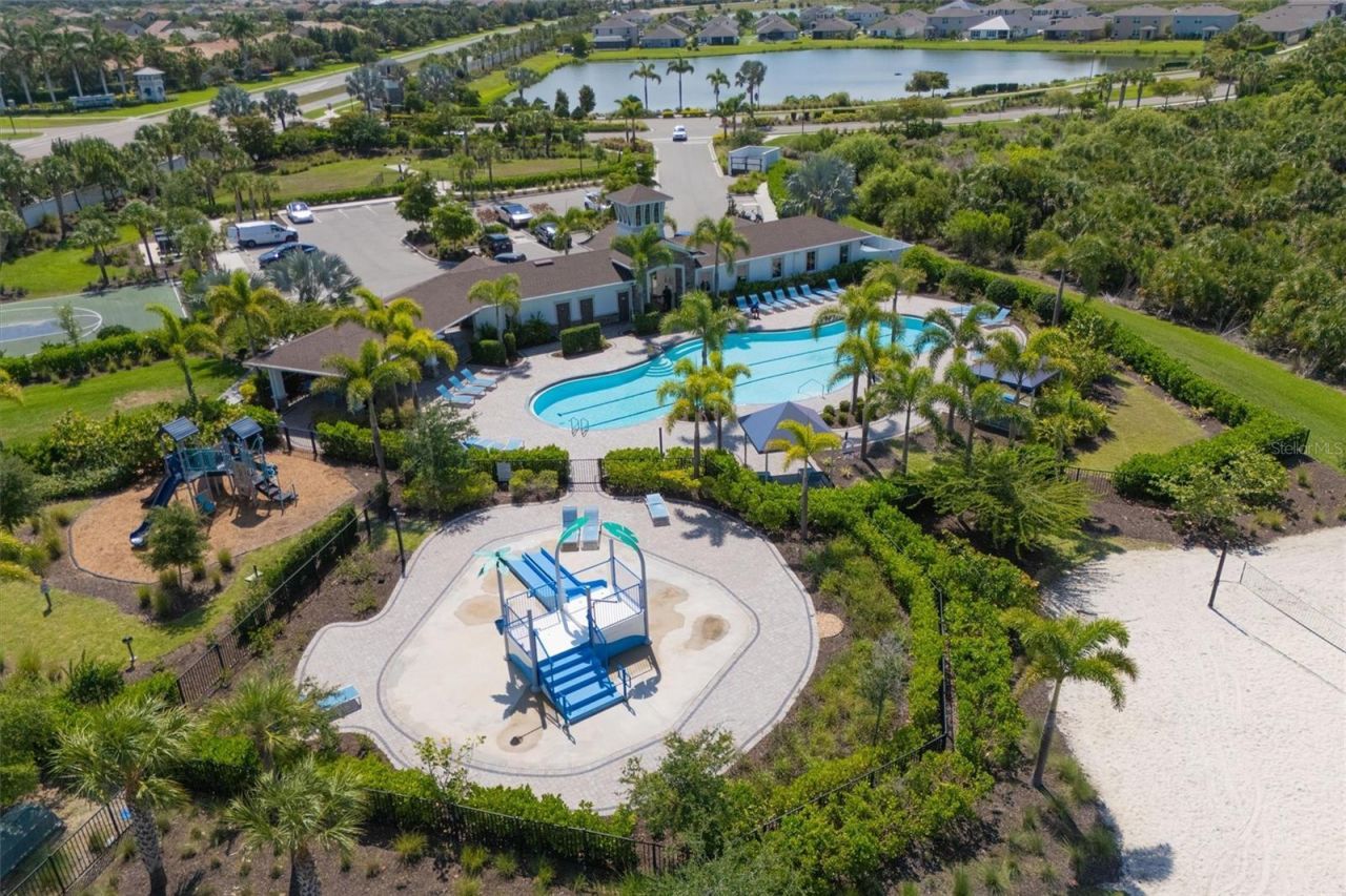 12645 Promenade Estates Boulevard, Sarasota, FL 34238 Photo