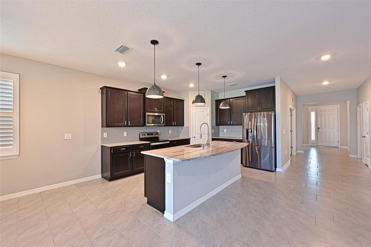 12645 Promenade Estates Boulevard, Sarasota, FL 34238 Photo
