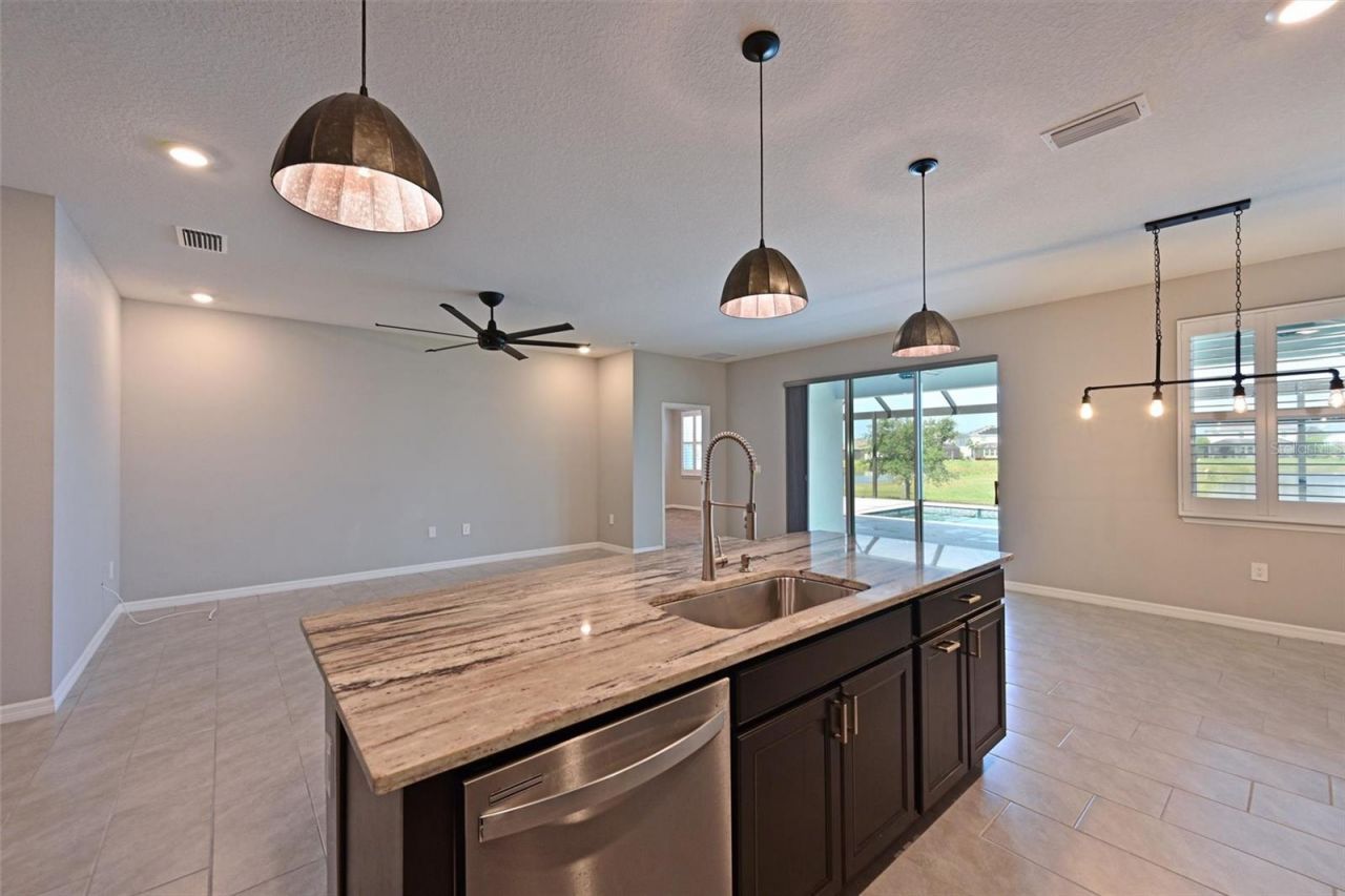 12645 Promenade Estates Boulevard, Sarasota, FL 34238 Photo