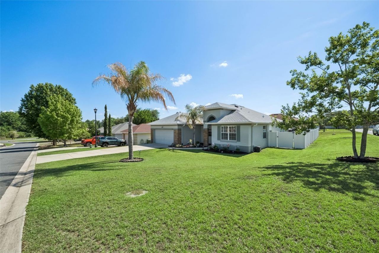2720 Savannah Drive, Leesburg, FL 34748 Photo