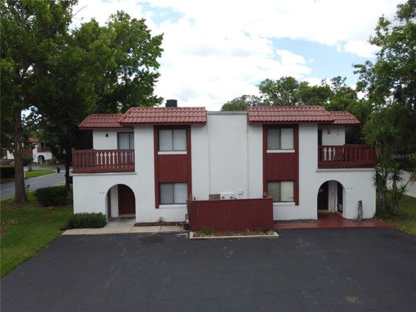 2118 OAK MEADOW CIRCLE , SOUTH DAYTONA, FL 32119