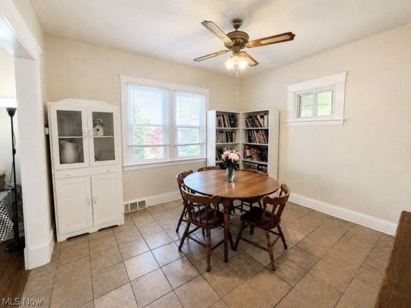 3589 W 139 Street, Cleveland, OH 44111 Photo 9
