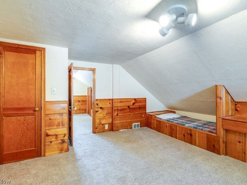3241 W 231st Street, North Olmsted, OH 44070 Photo 24