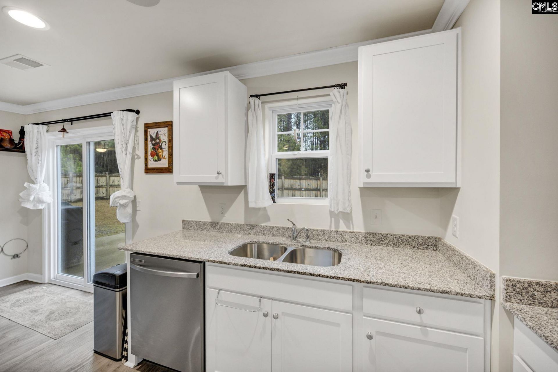 169 Carriagebrook Circle  Photo 11