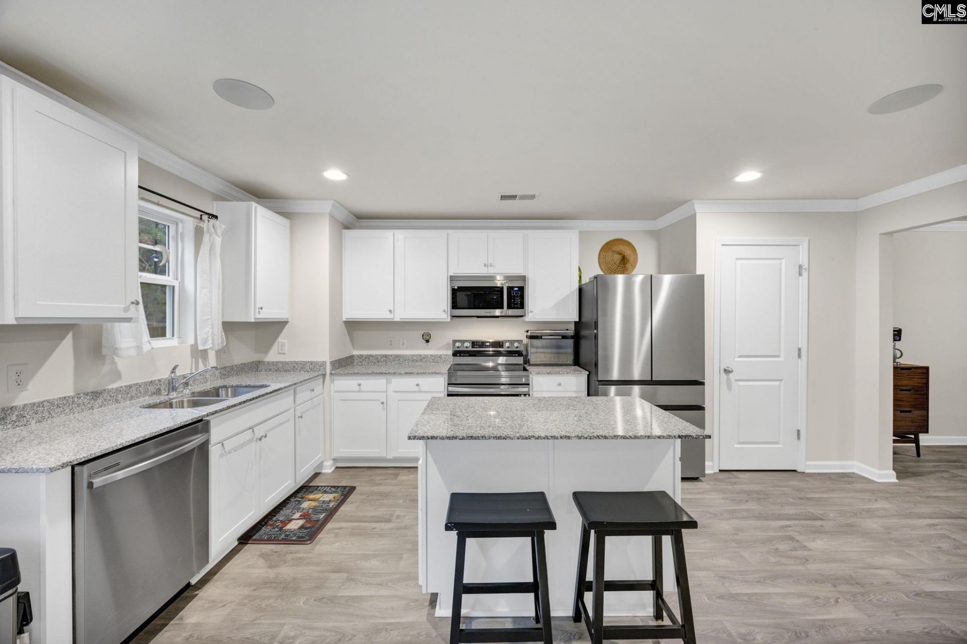 169 Carriagebrook Circle  Photo 8