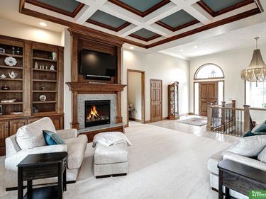 3211 Deer Run, Fremont, NE 68025