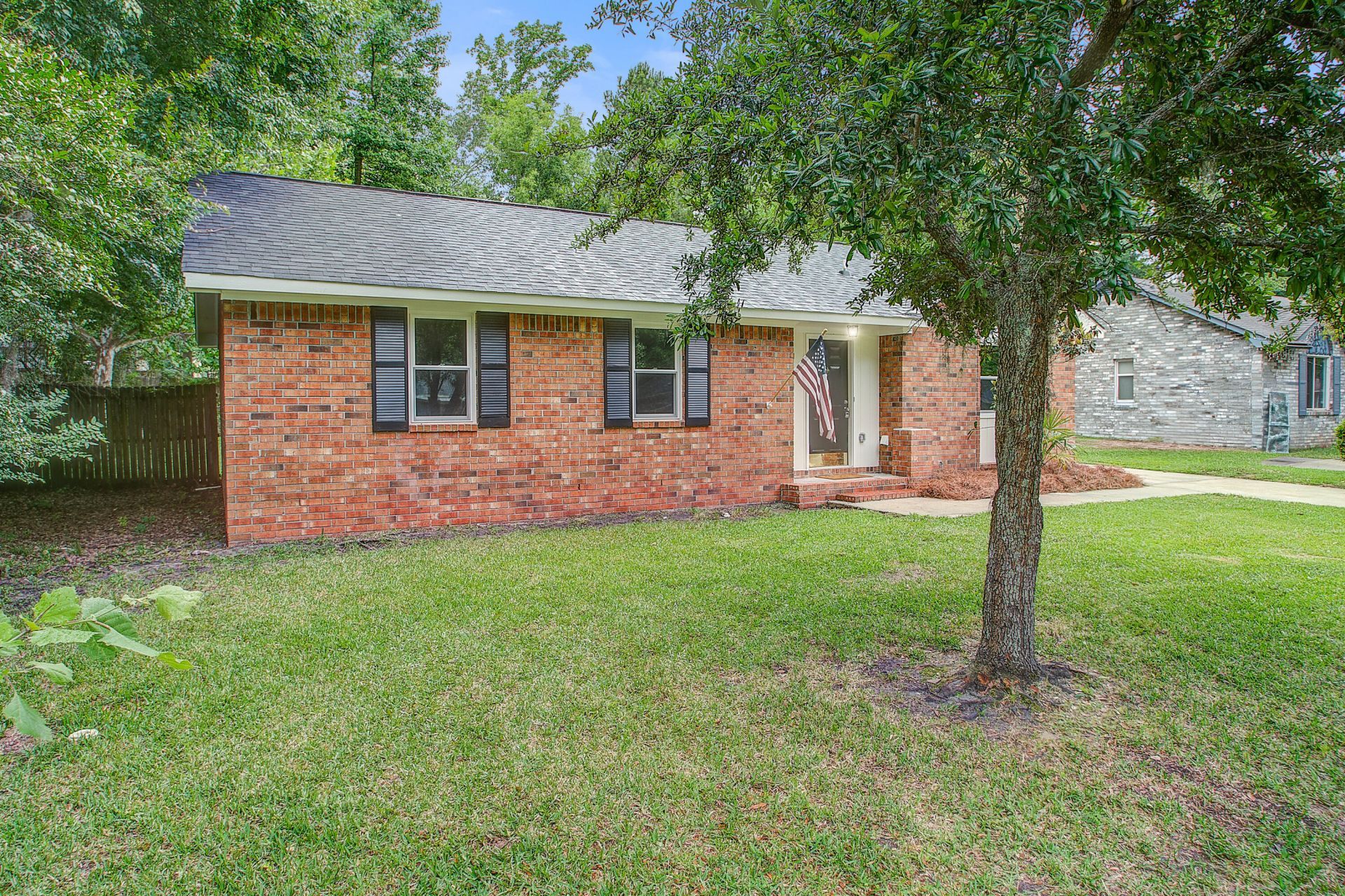 58 Oak Grove Road Photo 7