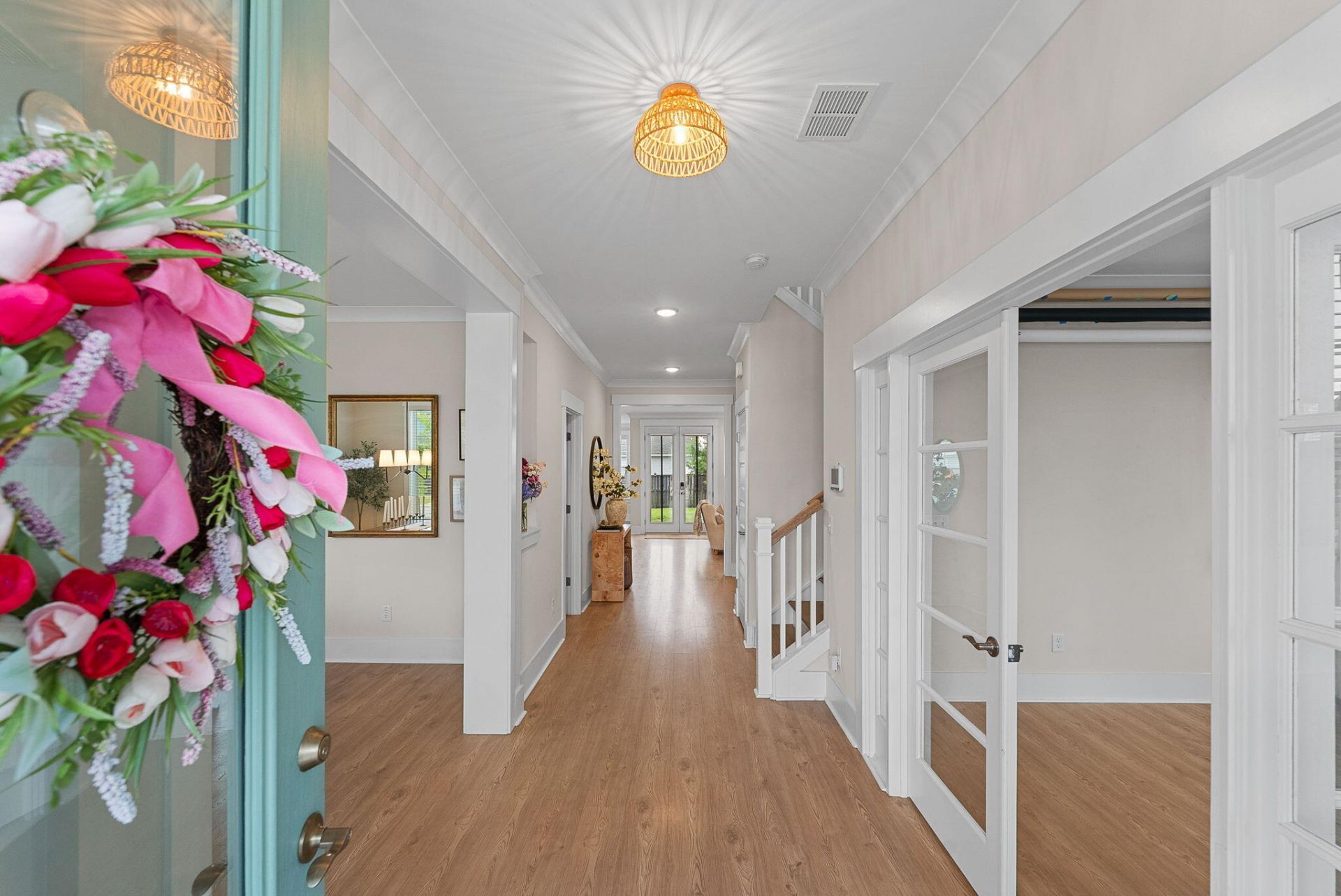 105 Rum Neck Street Photo 6