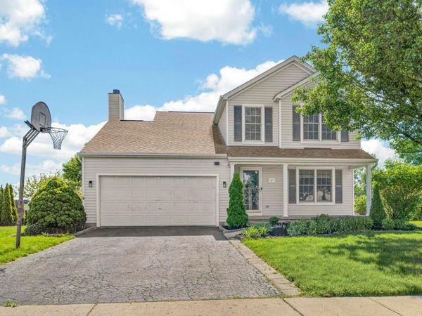 127 Gala Avenue , Pataskala, OH 43062