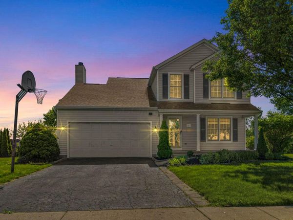 127 Gala Avenue , Pataskala, OH 43062