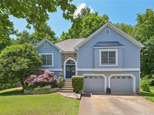 421 Middle Valley Lane, Woodstock, GA 30189