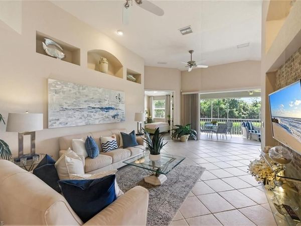 6822 Ascot DR, Unit 202, NAPLES, FL 34113