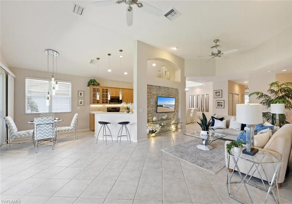 6822 Ascot Dr , Unit 202, Naples, FL 34113 Photo