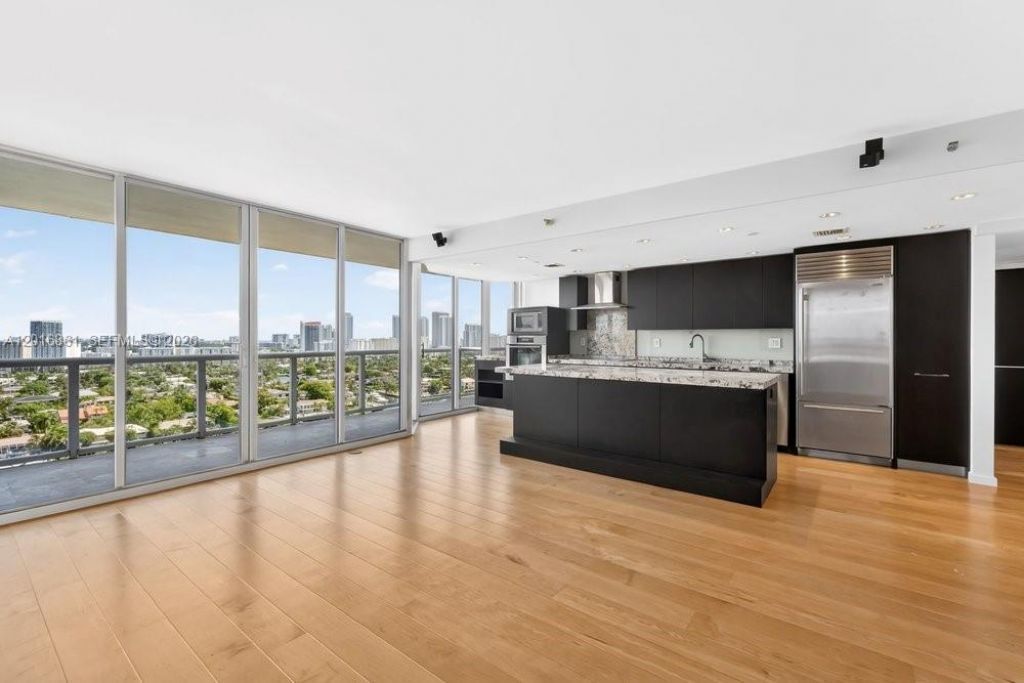 3600 Yacht Club Dr, Unit 1801, Aventura, FL 33180 Photo