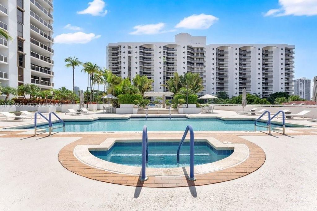 3600 Yacht Club Dr, Unit 1801, Aventura, FL 33180 Photo