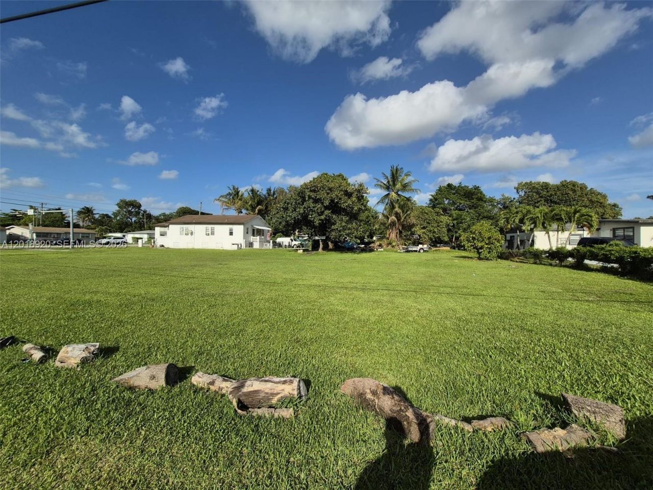 1880 NW 111th St , Miami, FL 33167 Photo