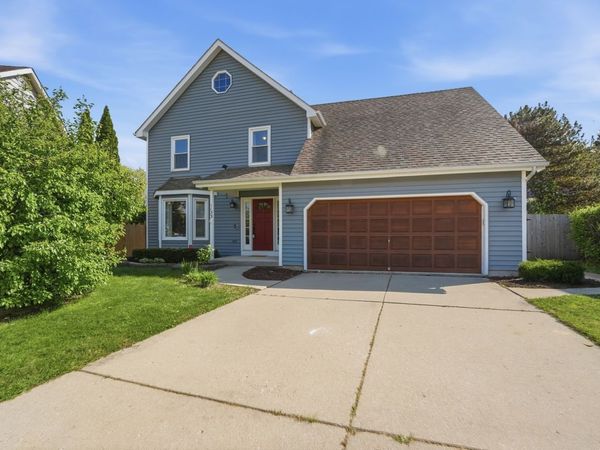 1133 Tewes Lane , Beach Park, IL 60099