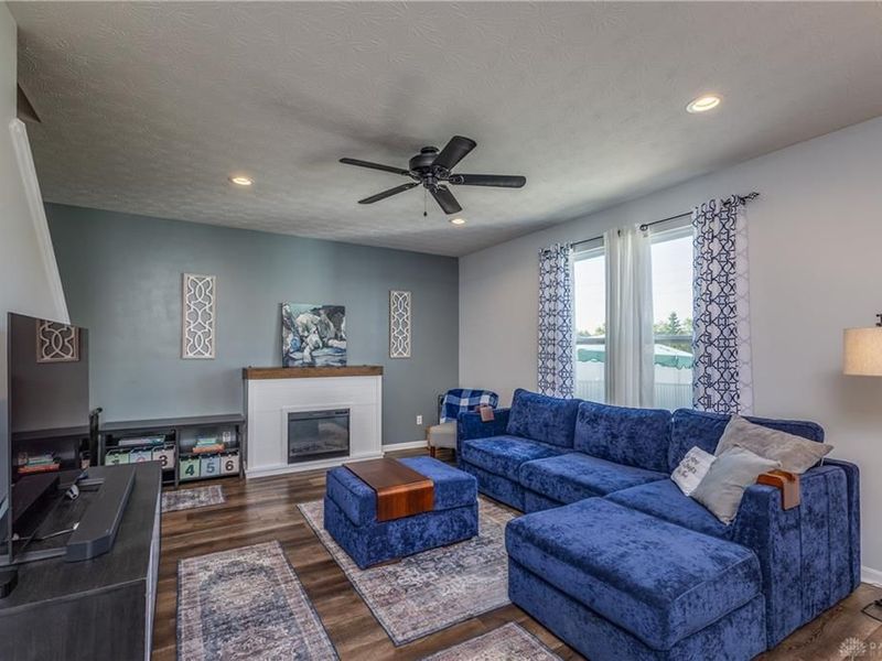 4161 Spicebush Drive, Tipp City, OH 45371 Photo 12