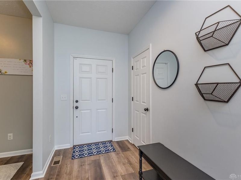 4161 Spicebush Drive, Tipp City, OH 45371 Photo 5