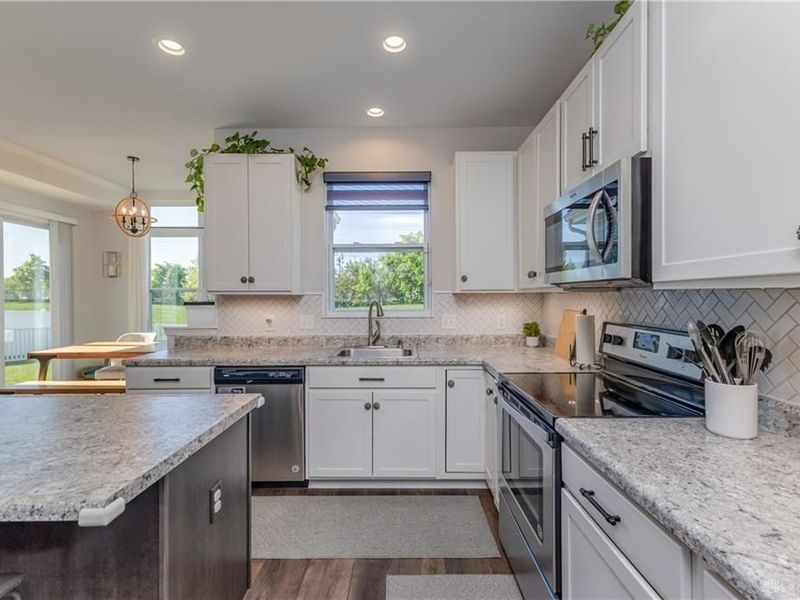 4161 Spicebush Drive, Tipp City, OH 45371 Photo 8