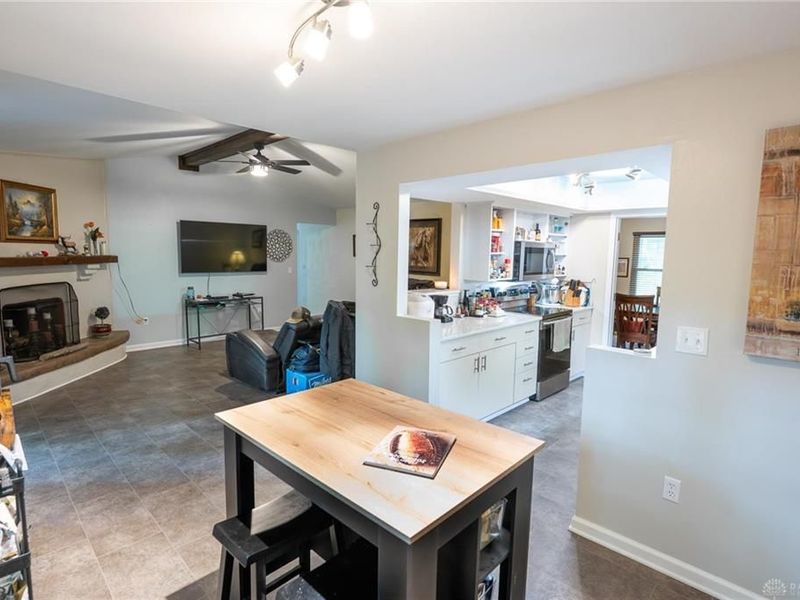 8951 Deep Forest Lane, Washington Township, OH 45458 Photo 5