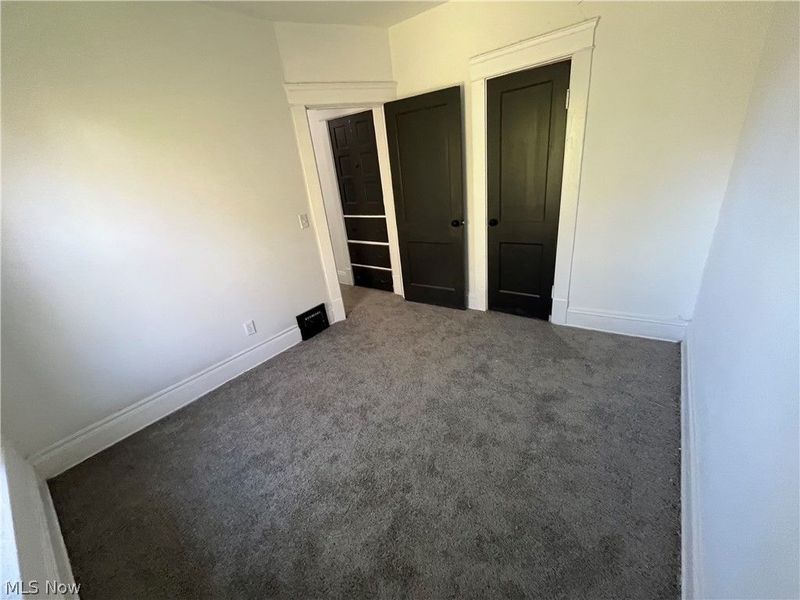 12005 Shadeland Avenue, Cleveland, OH 44108 Photo 5