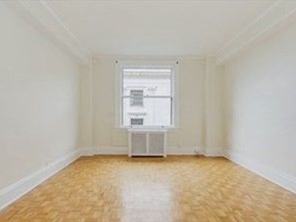 21 Beacon, Unit 6J, Boston, MA 02108