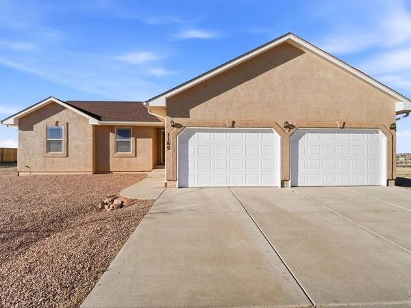 1169 E Canary Dr, Pueblo, CO 81007
