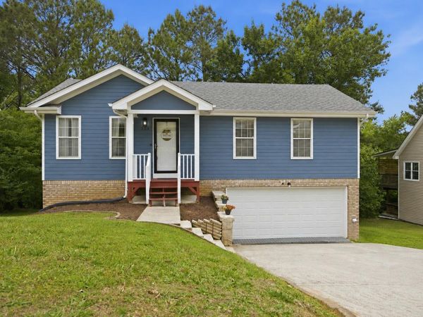 124 Brently Woods Drive, Chattanooga, TN 37421