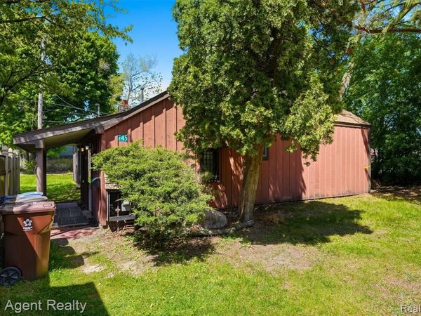 745 Karmada Street, Plymouth, MI 48170