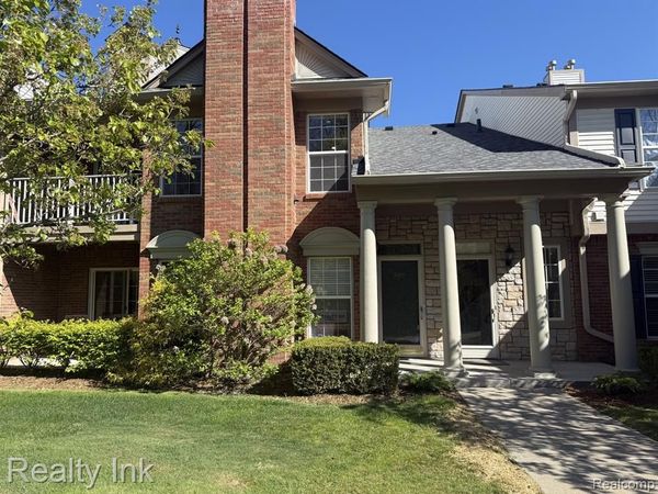 3399 Tremonte Circle S, Oakland Twp, MI 48306