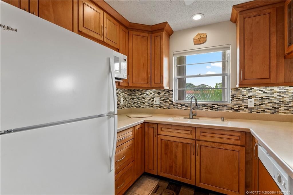2600 SE Ocean Boulevard, Unit EE15, Stuart, FL 34996 Photo
