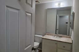 207 Weddell Street  photo 4