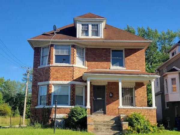 49 Calvert Avenue, Detroit, MI 48202